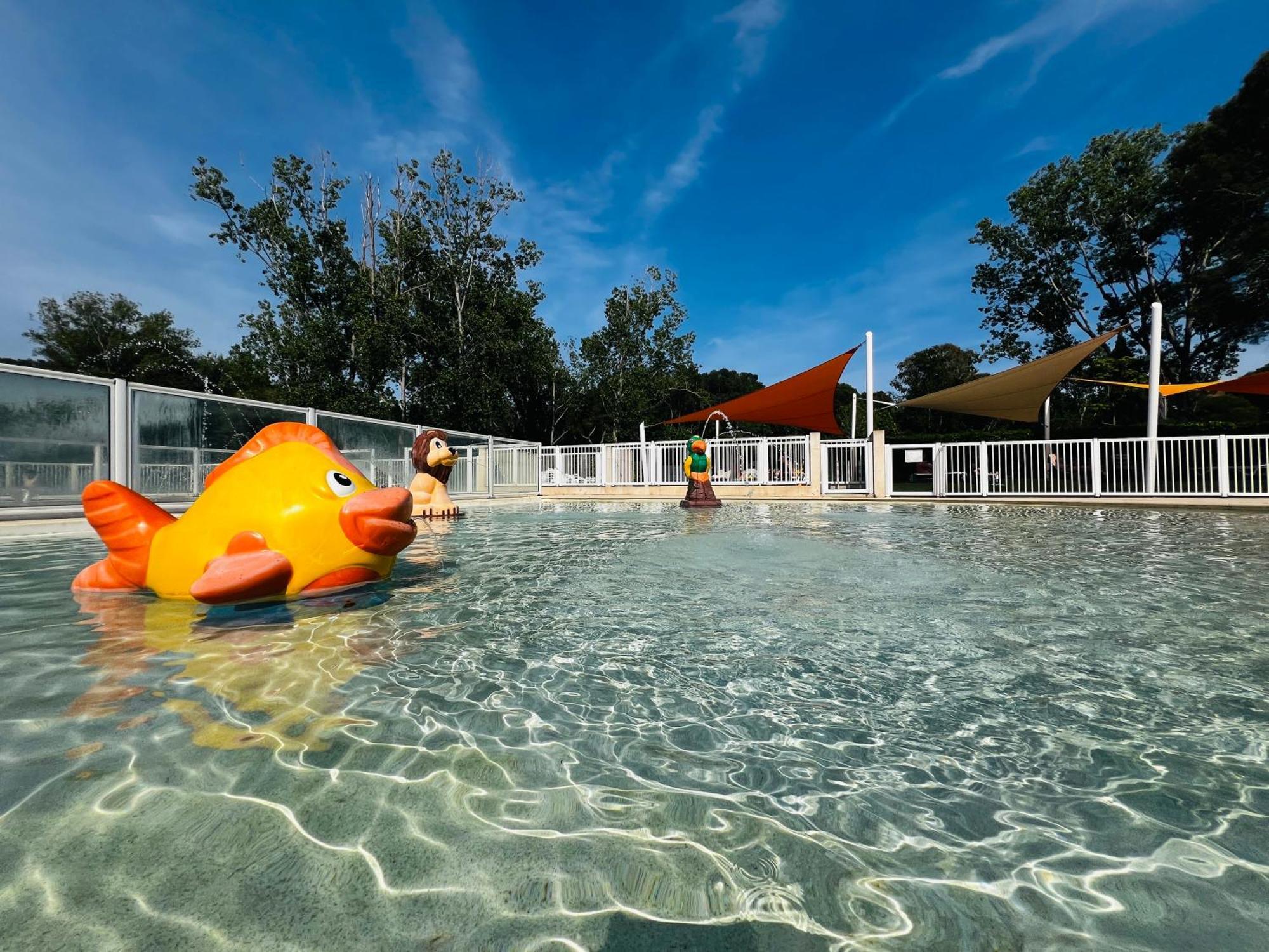 Domaine De La Coudouliere, Vue Mer, Plage, Piscine Et Parc Six-Fours-les-Plages Exteriör bild